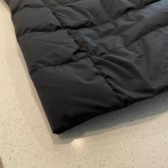 lululemon athletica Black Puffer Vest - Picture 10 of 16